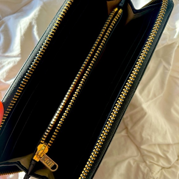 Marc Jacobs wallet - Picture 3 of 3